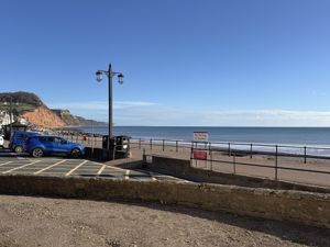 Photo 16- click for photo gallery